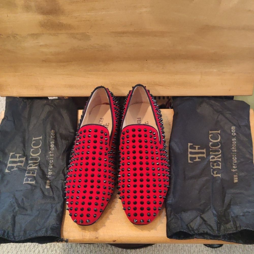 Ferucci velvet red studded loafers/slippers size 10